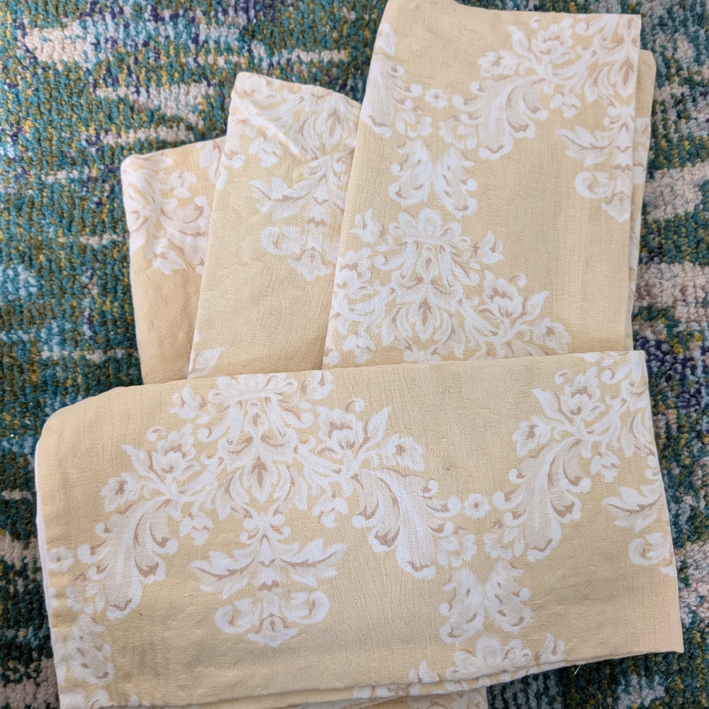Elegant Cream and White Damask Napkins